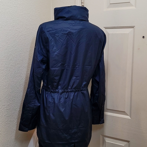 Columbia Isabella Lake Windbreaker - Picture 6 of 10